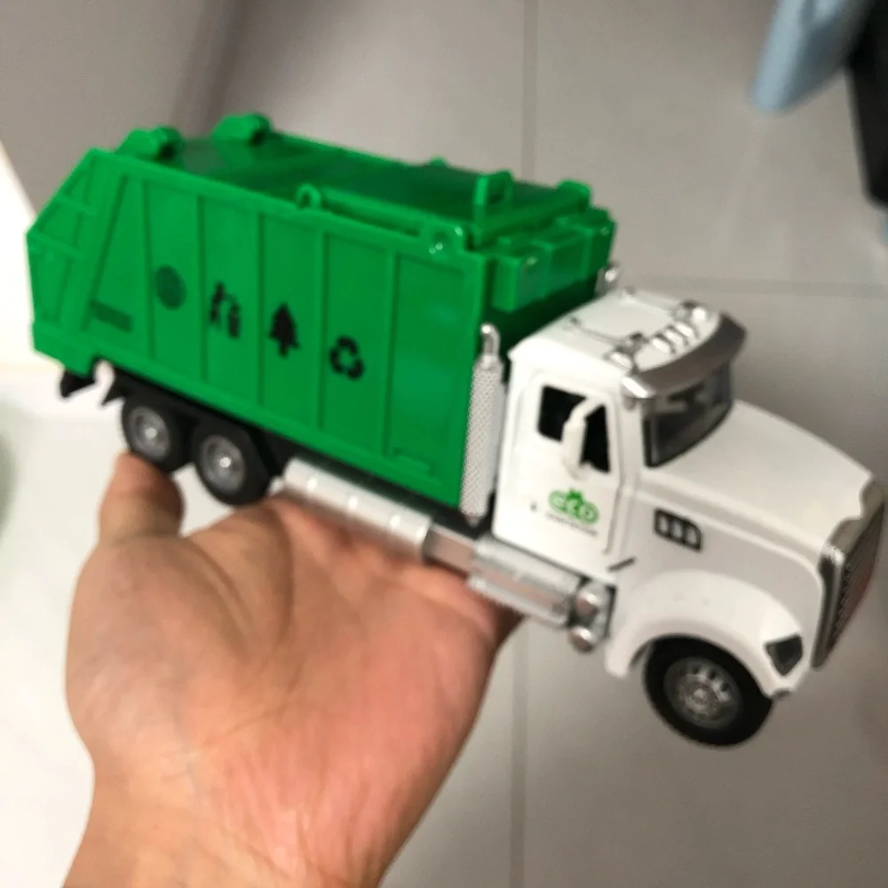 Green & White Recycling Garbage Truck Toy - Kids Toy